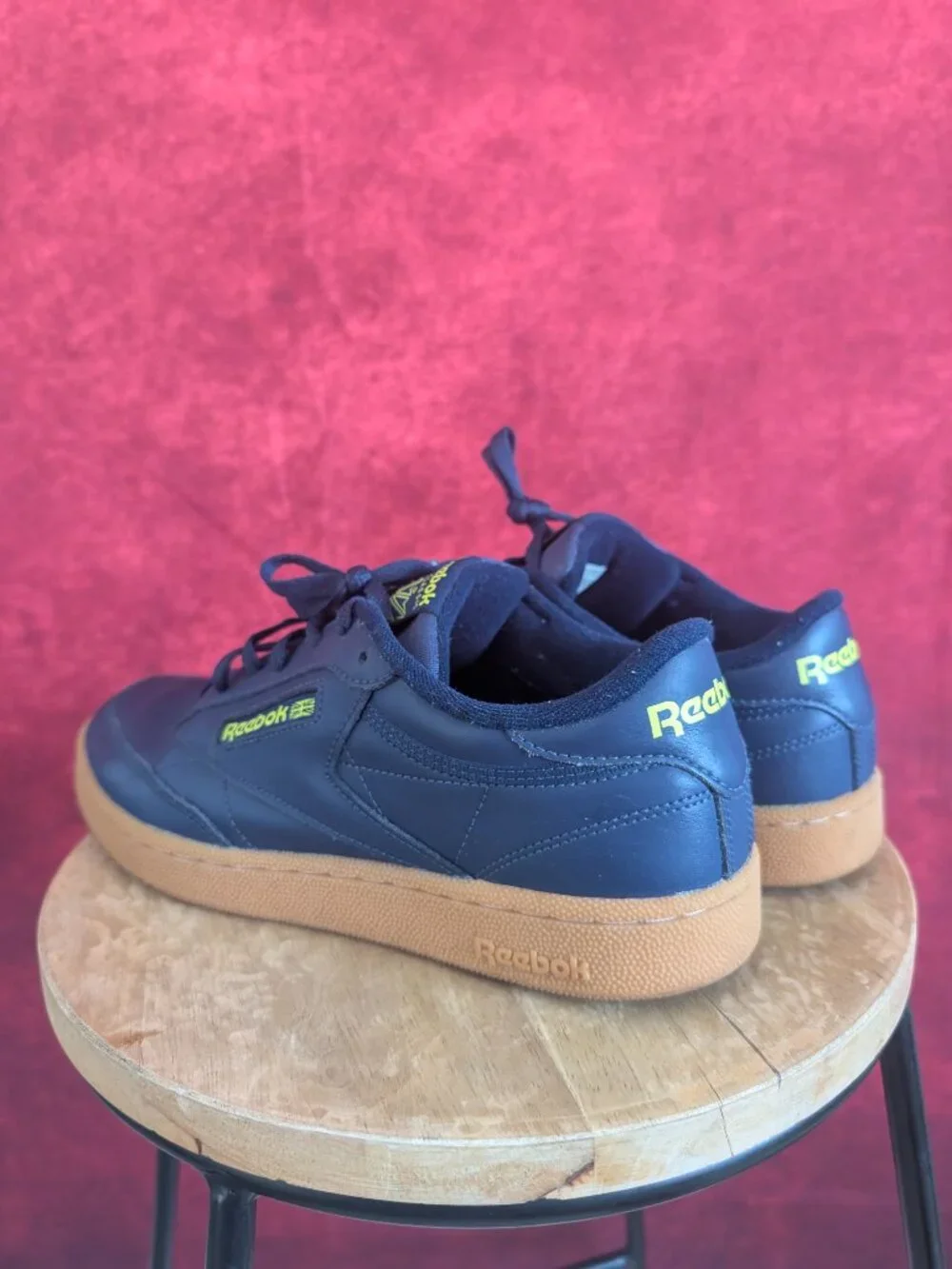 Reebok use but